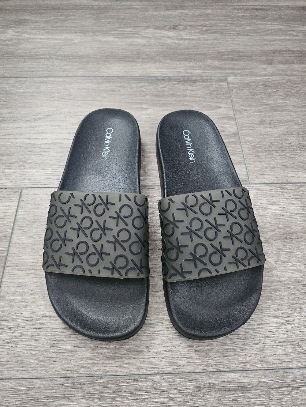 CALVIN KLEIN SLIDES